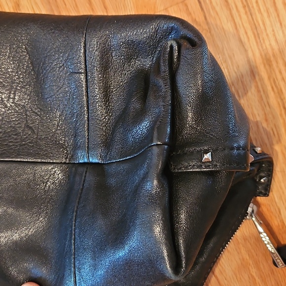 Marc Jacobs Elegant Black Shoulder Bag - Picture 10 of 10